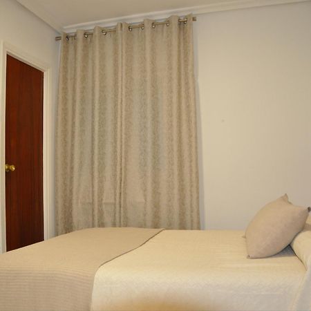 Hostal Ramon Y Cajal Валадоид Екстериор снимка